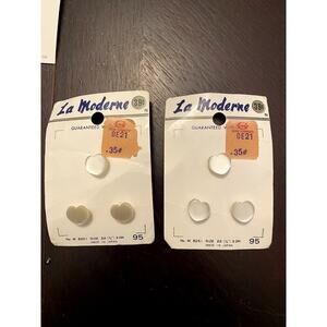 La Moderne Heart Buttons - Vintage - #825